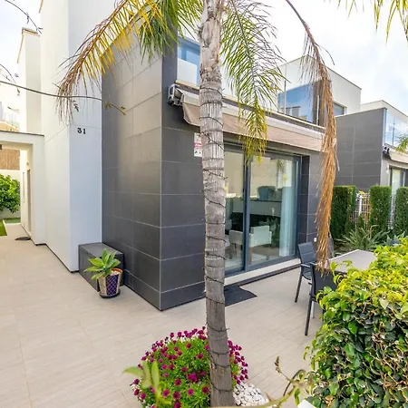 Prázdninový dům Cb Living - 3 Bedroom In Punta Prima *