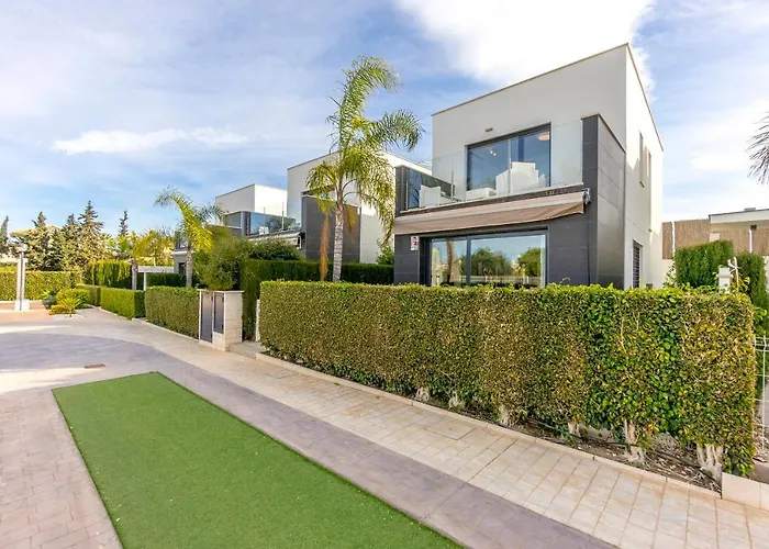 Cb Living - 3 Bedroom In Punta Prima * تورّيفيِخا